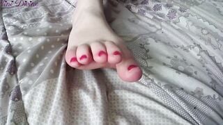 turf job with huge creampie on my stepsister's foot!