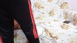 Porn Tape Dekh Rhi Bahan ko Bhai ne Choda - Pounded Stepsister