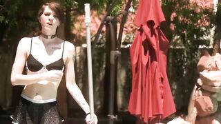 Forbidden Frenzy Hoe 8