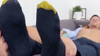 SoleMatesXXX.com Tony Eagles Finds Blissful Slumber Aftericked and worshiped Orgasm