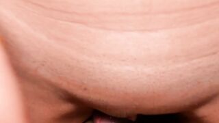 Sizzling Slits Screaming Orgasm