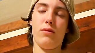 Bustin a Nut on the Board Twink Blinxs Adult Adventure