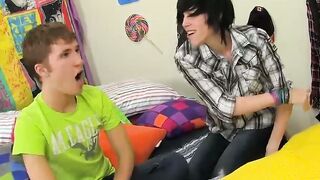 Teaching the Twinks a Lesson