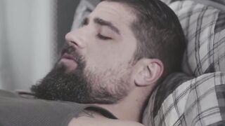 Muscular hunk hammers stepson bare after being sucked off