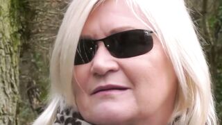 MILF Boulevard Blonde Bombshell Licks Her Way to Bliss