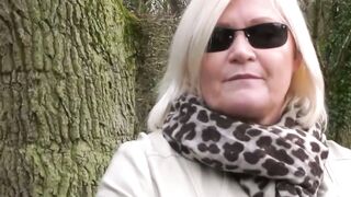 MILF Boulevard Blonde Bombshell Licks Her Way to Bliss