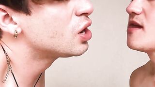 Thick Latina Couple Fucks Two Guys in Front of Camera (Enriquemudo & Joedave). (Final) .mp4/.mov,.wmv..1080p/60fps.