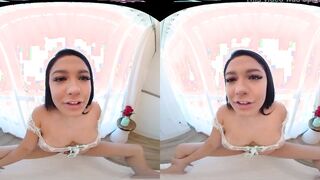 VRALLURE Pool Day Vacay (Serena Santos)