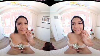 VRALLURE Pool Day Vacay (Serena Santos)