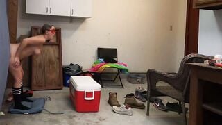 Ex-Wife removes stranger's condom at gloryhole – private