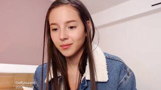 Sweet petite cunt with mouth seduces you while she dresses
