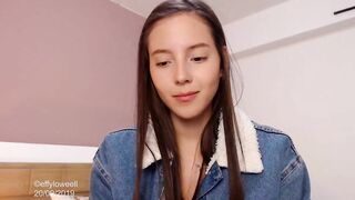 Sweet petite cunt with mouth seduces you while she dresses