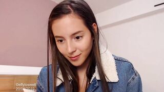Sweet petite cunt with mouth seduces you while she dresses