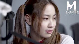 [Domestic] Madou Media Works/MD-0156 A Sweaty Sports Female Agent 001/Watch Free