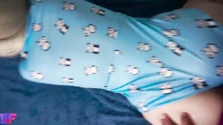 Bombshell inside jumpsuit passionately blows penis and fucks