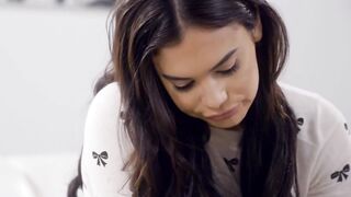 Shut Up and Sext Freya Parker and Violet Starrs Explicit Escapade