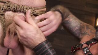 Submissive Ethan Sinn gets fucked raw and deep by Drew Sebastian