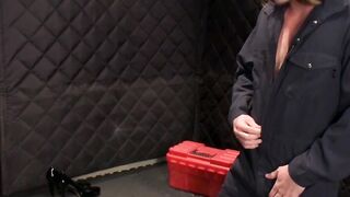 TS Honey Foxxx and Kip Johnsons Elevator Ordeal