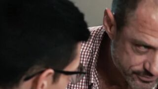 Vixen Vesper Seduces Young Buck Axel Woodward in a Sultry Anal Affair