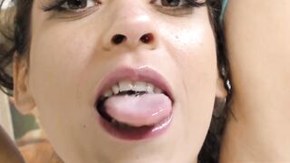 Insatiable Brunette Ziggy Stars Giant Fuck Adventure