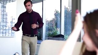 Big Dick Brown Bombshell Elektra Rose Takes on the Monster