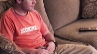 "Hair-Raising Solo Masturbation - Muscular Bear Stripped Down"