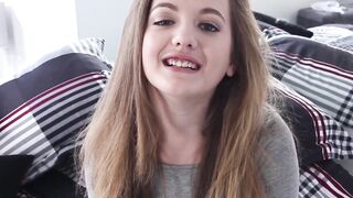 "Teen Stepsister's Panties Get Wet in Shower - Teens In Heat"