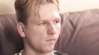 "Hunk's Solo Jerkoff - Hot Guy Shoots Big Load"