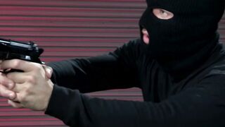"3some Thief's Raid on Mechanics Shop - Anal Sex in Broad Daylight"