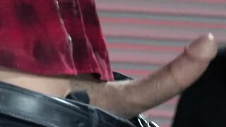 "3some Thief's Raid on Mechanics Shop - Anal Sex in Broad Daylight"