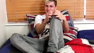 "Twinks Ass-Play & Anal Fingering - Twunk Skyler West"