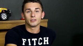 Thieving Hotties Slammin Suck Down