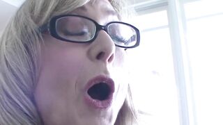 Sassy Stepmom Seduction