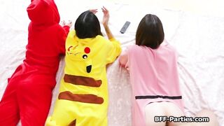 Dick milking pajama foursome party with freaky girlfriends