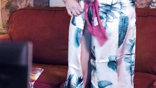 Blonde Bombshell Dana DeArmond A Pussy Paradise Awaits