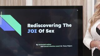 Steamy Scholar Danielle Renae Teaches Desperate Students the Art of Wet Dreams