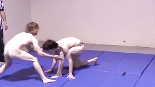 Body Bash Tiny Titans Clash in Explicit orgy
