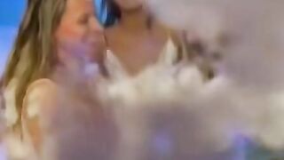Sunkissed and Savage A Foamy Lesbian Affair 5 Girls, 1 Blinding Orgy