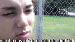 Bắc Twink Latino ottenere soldi prendendo cazzo ratto e faccia