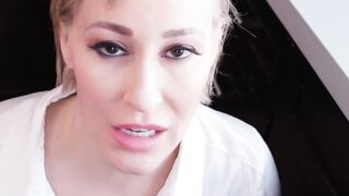 Sultry Step Mama Regains Her Sexual Appetite with a Sizzling Blowjob