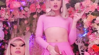 "Bubble Butt Trans Girl Sucks & Rides Big Dick POV Blowjob with Facial"