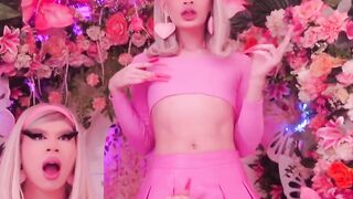 "Bubble Butt Trans Girl Sucks & Rides Big Dick POV Blowjob with Facial"