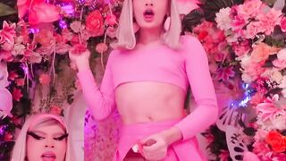 "Bubble Butt Trans Girl Sucks & Rides Big Dick POV Blowjob with Facial"