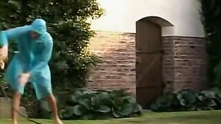 Sex-on-the Beach: Beautiful blonde bimbo gets nailed by her lover outdoors in paradise