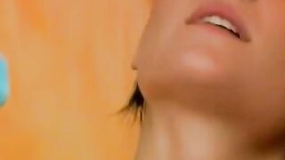 "Bubbly blonde bombshell uses her favorite sex toy to orgasm in HD"