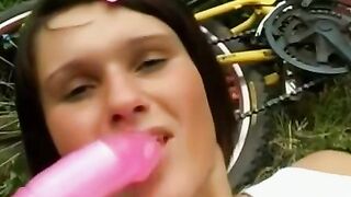 Sexy Milf Uses Her Magic Wand to Orgasm in Bedroom - Amateur Couple Playing Together