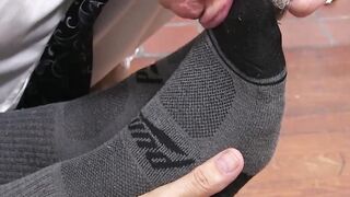"Male Feets XXX - Old Man Worship Young Hunk's Toes And Footjob"