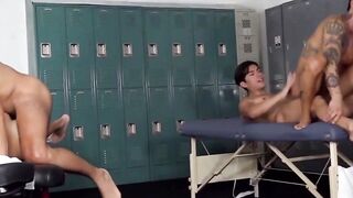 "Group Orgasm - Raw Breeders Gangbanging Action with Hot Guys"