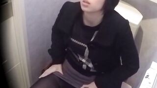 "Naughty Babe's Pee Playtime - Hot Japanese Girl Fucks Herself With Toys"