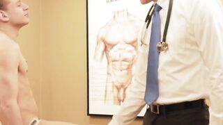 "Tiny Twunk Stretched Raw By Muscle HUNK - Tall Guy Fucks Petite Boy"